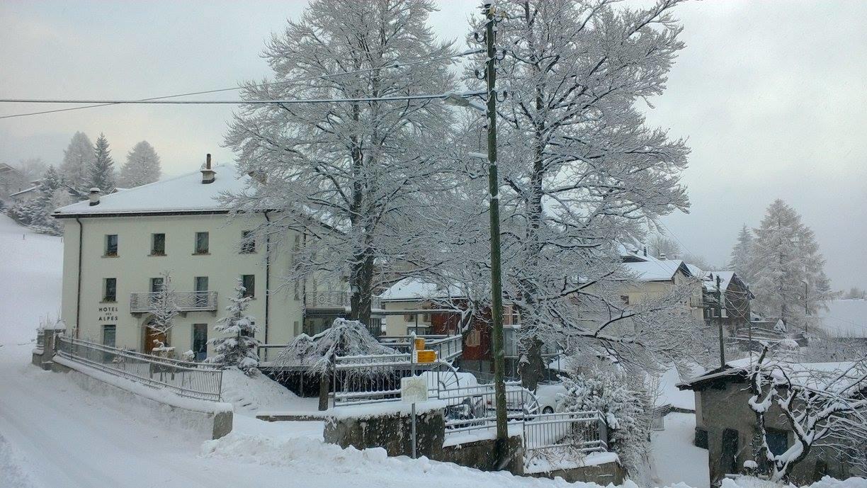 Hotel Des Alpes Dalpe Eksteriør bilde